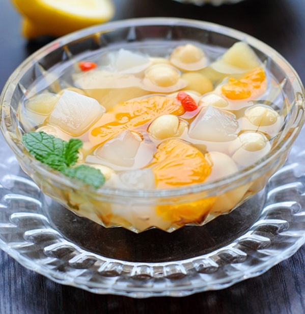 Các món thạch cực kỳ hấp dẫn ở Hà Nội trong ngày hè 9 thach dua trai cay ngot mat 71
